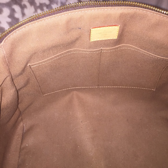 Louis Vuitton Tivoli GM Baseboard & Acess - Picture 7 of 8