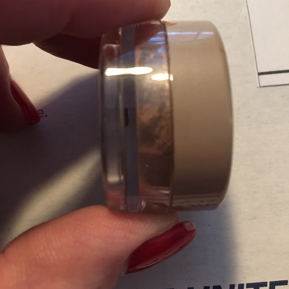 Bare minerals eyeshadow - Picture 2 of 2