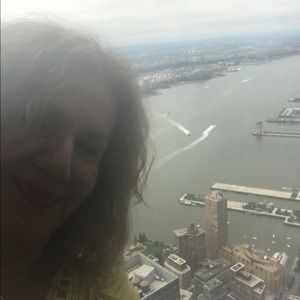 Meet your Posher, Mitra