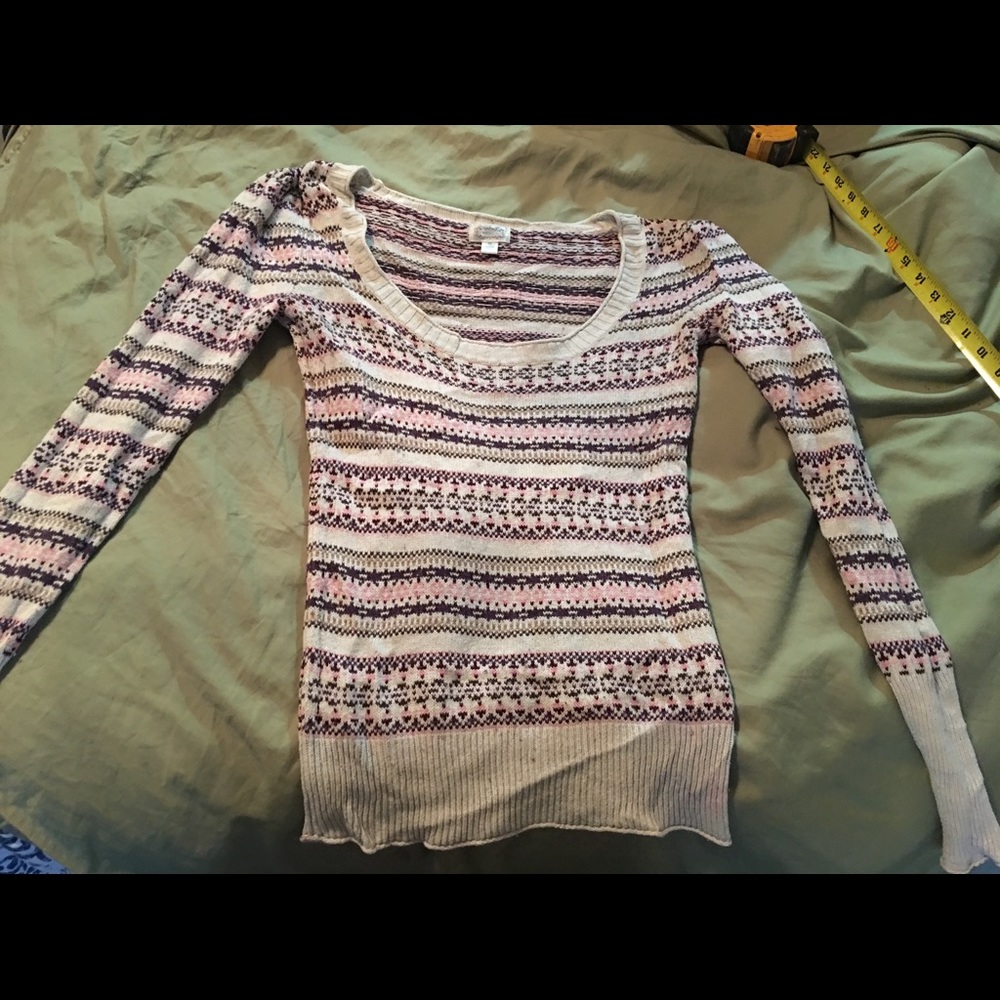 Kaisley Sweater M
