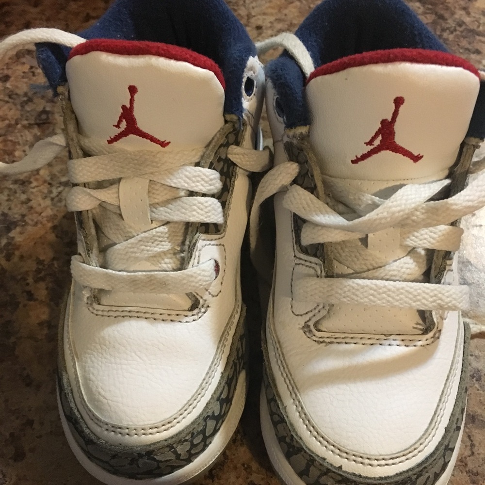 🛑🛑SOLD🛑🛑Retro Jordans🏀