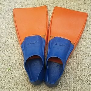 Swim fins