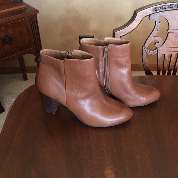 14th & Union Shoes - NWT 14th & Union brown leather ankle booties