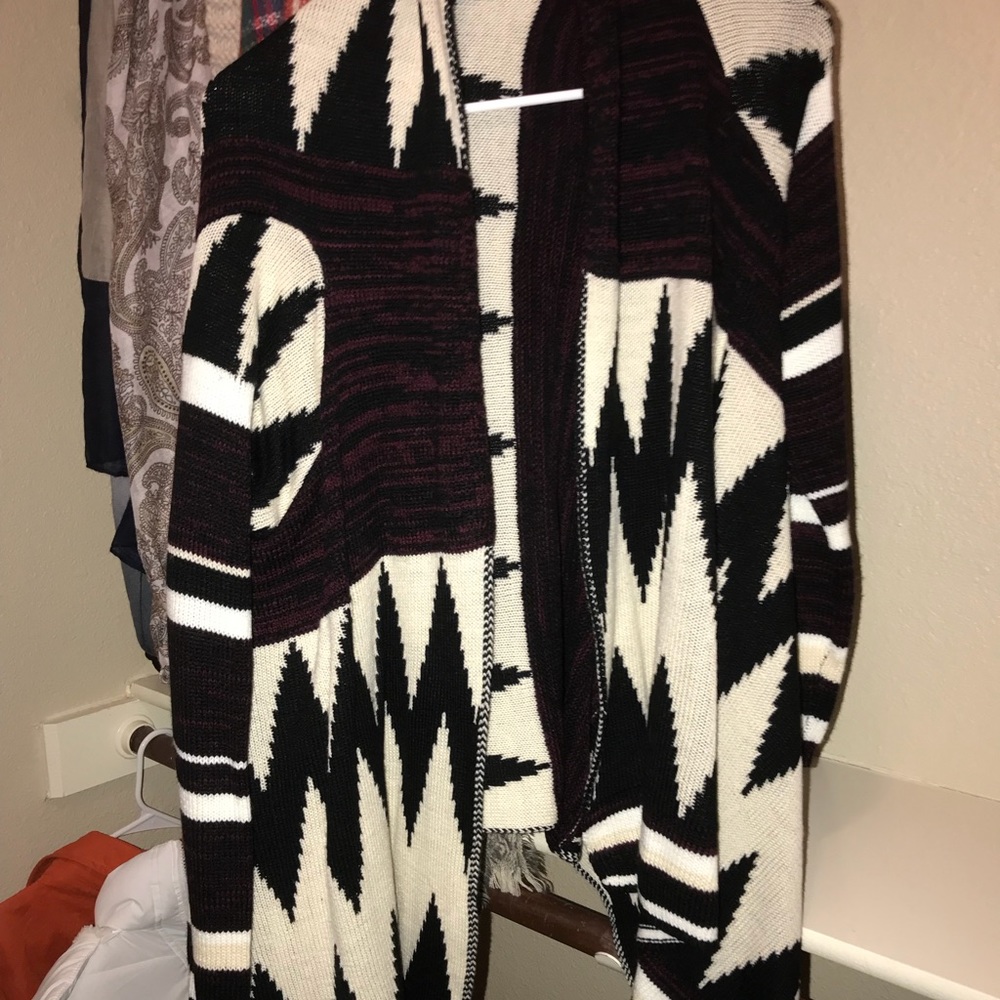 Aztec Patterned Cardigan
