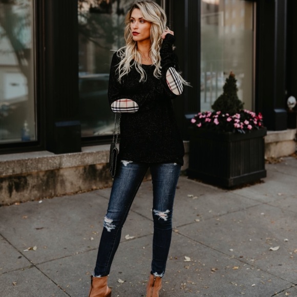 ISO Vici Collection York Plaid Contrast Knit Top - Picture 2 of 2