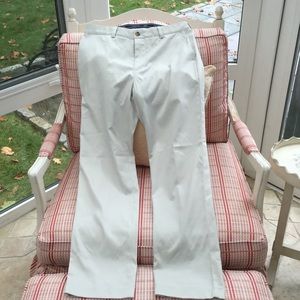 Vineyard Vines men's pants