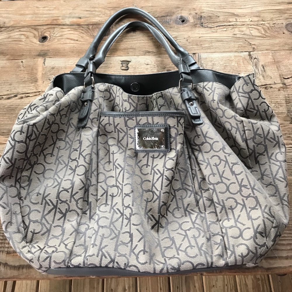 Extra Large CalvinKlein Handbag