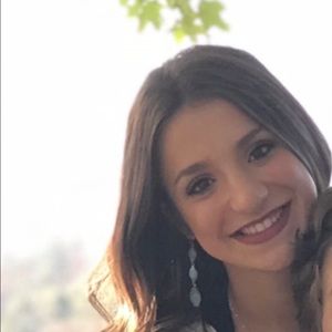 Meet your Posher, Allison