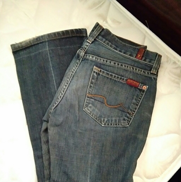 Jeans - Picture 2 of 4