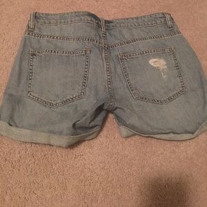 Sneak Peek Shorts - Destroyed Boyfriend Shorts Sneak Peek Shorts - Destroyed Boyfriend Shorts