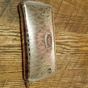 Michael Kors Rose Gold Wristlet/Wallet