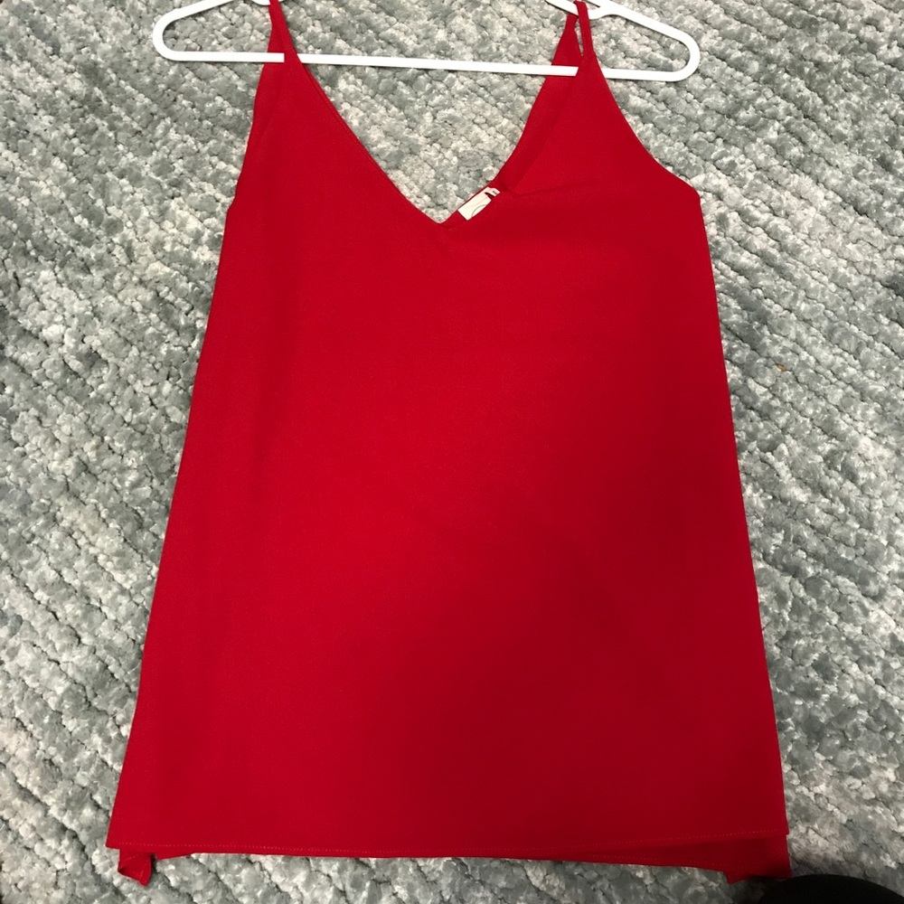 RED TANK TOP