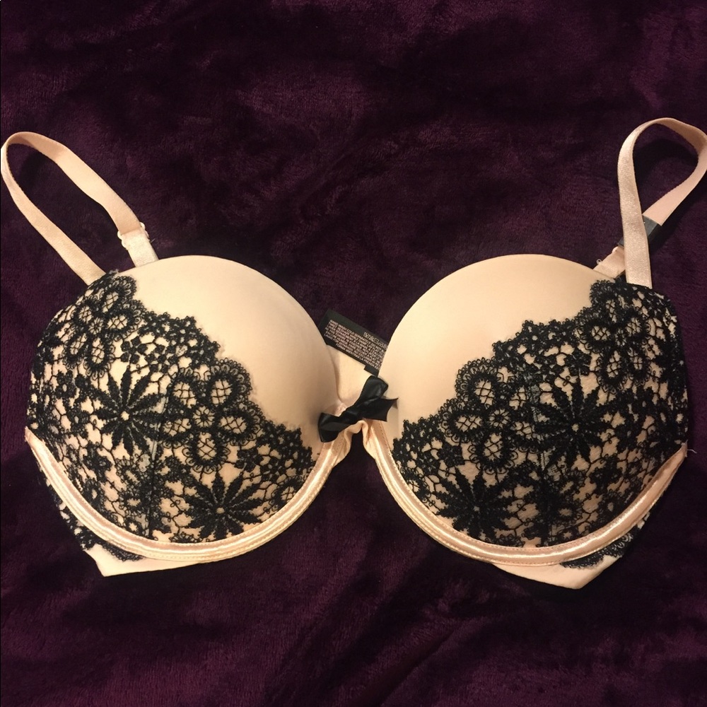 Victoria Secret bra