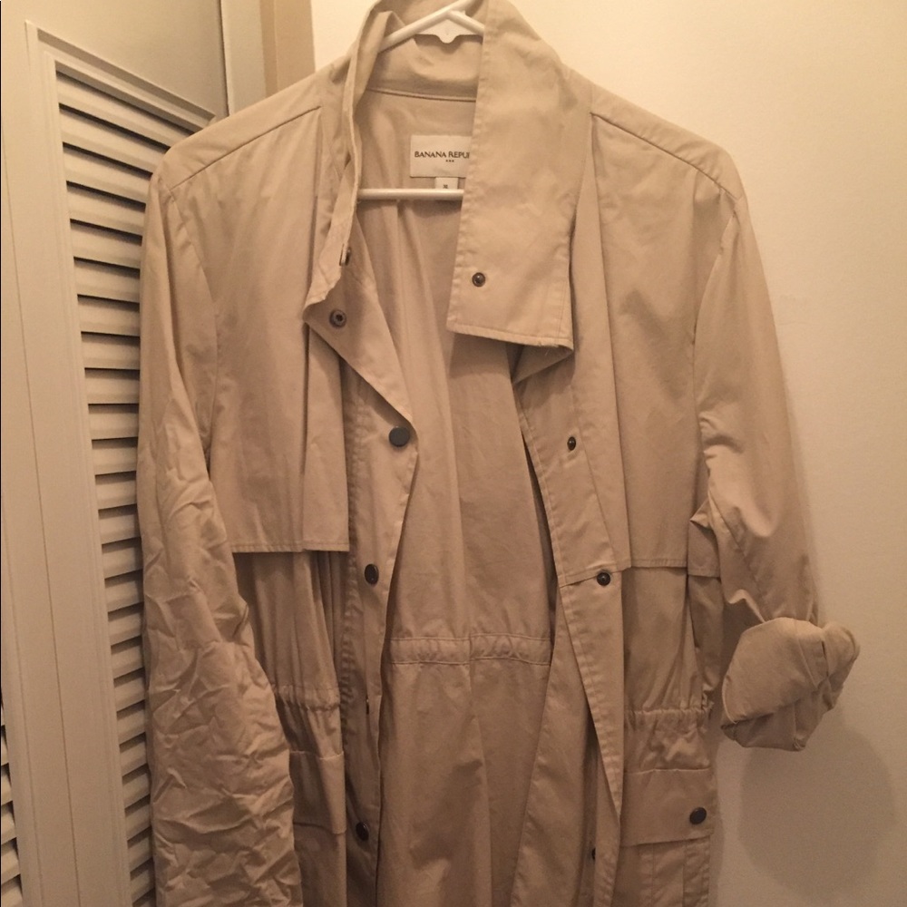 Banana Republic Beige lightweight jacket