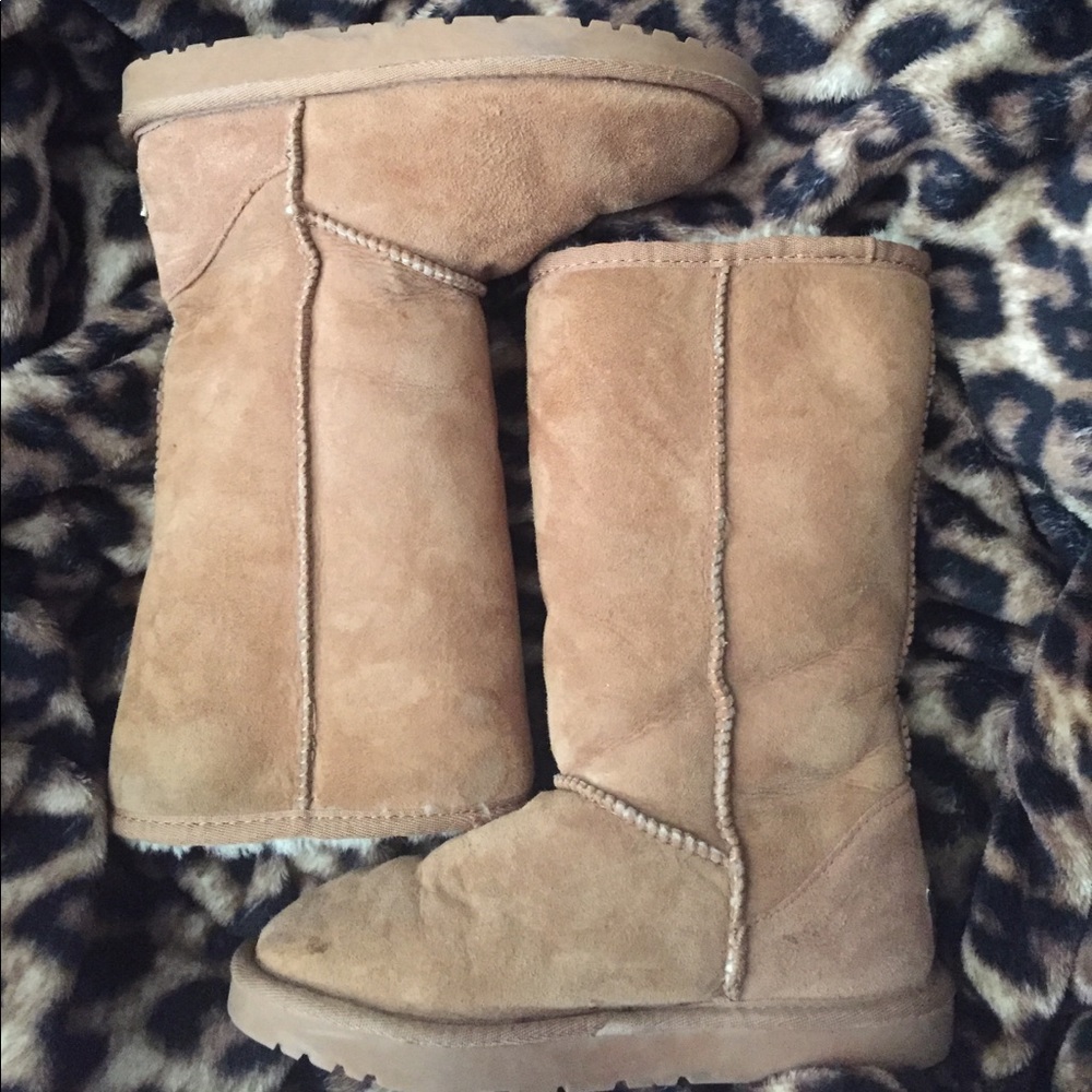 ❄️UGG Boots❄️