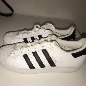 adidas superstars
