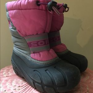Girls sorel boots size 11