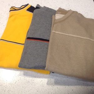 Men's sweaters EUC