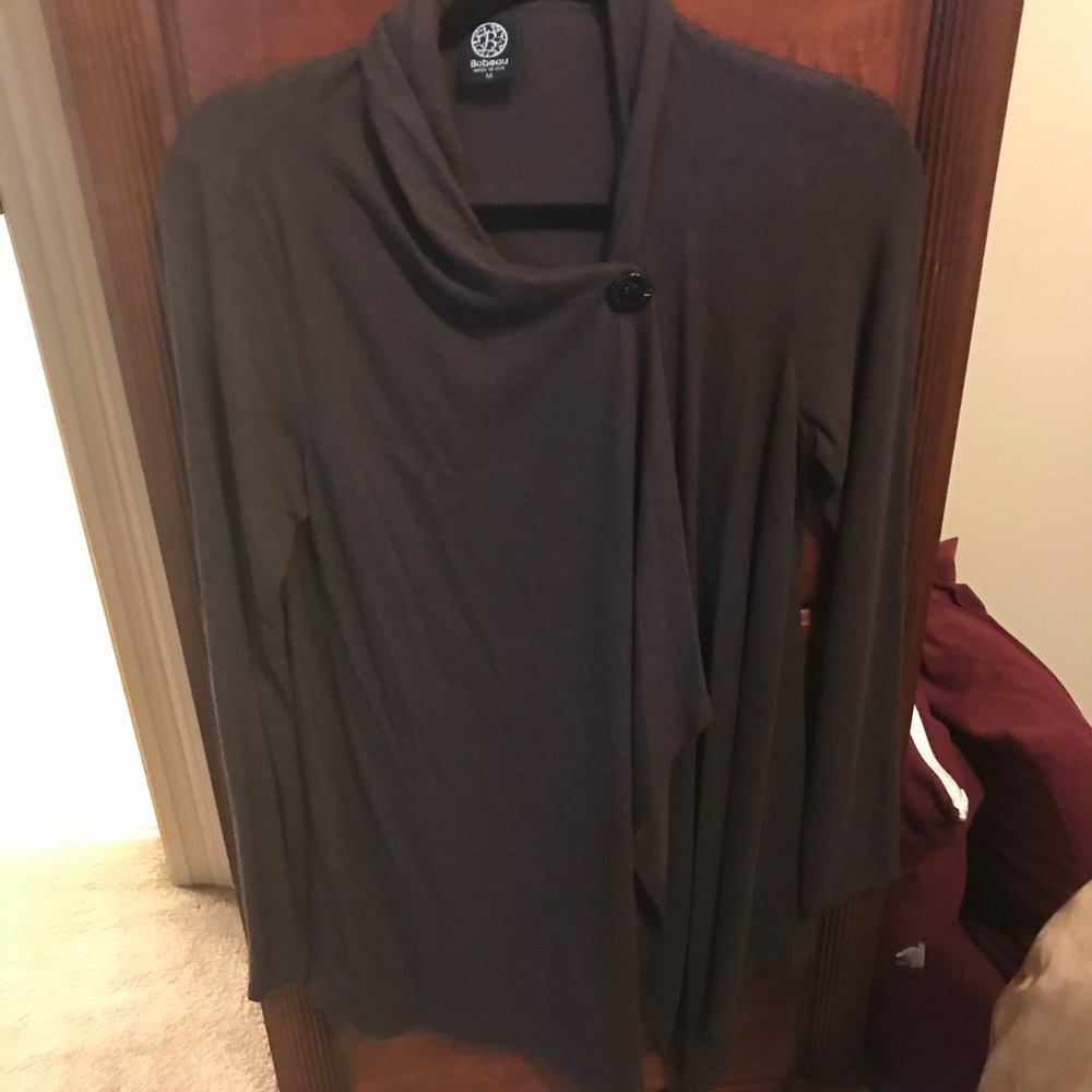 Women’s sweater
