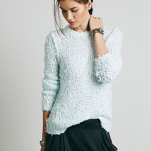 ✨ FREE PEOPLE MINT POLAR BEAR FUZZY SWEATER ✨