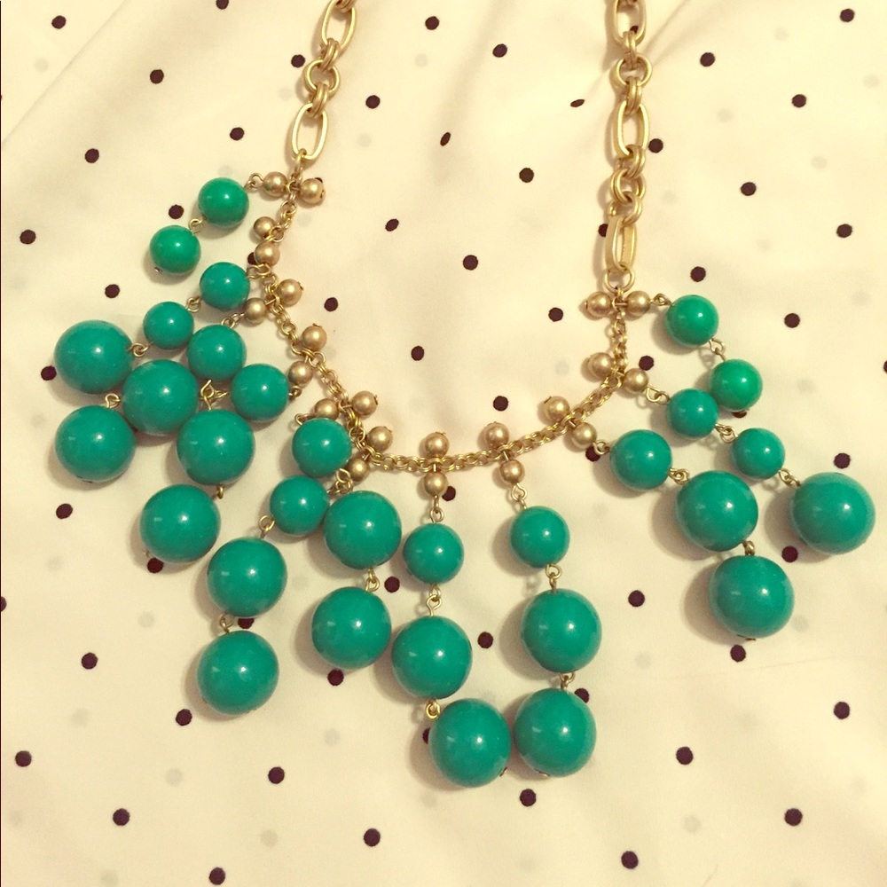 Stella & Dot Kelly Green necklace $25