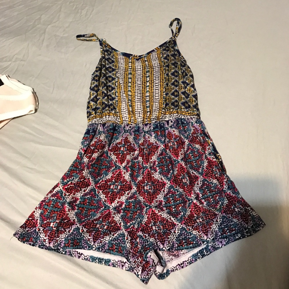 Patterned romper - Picture 3 of 4