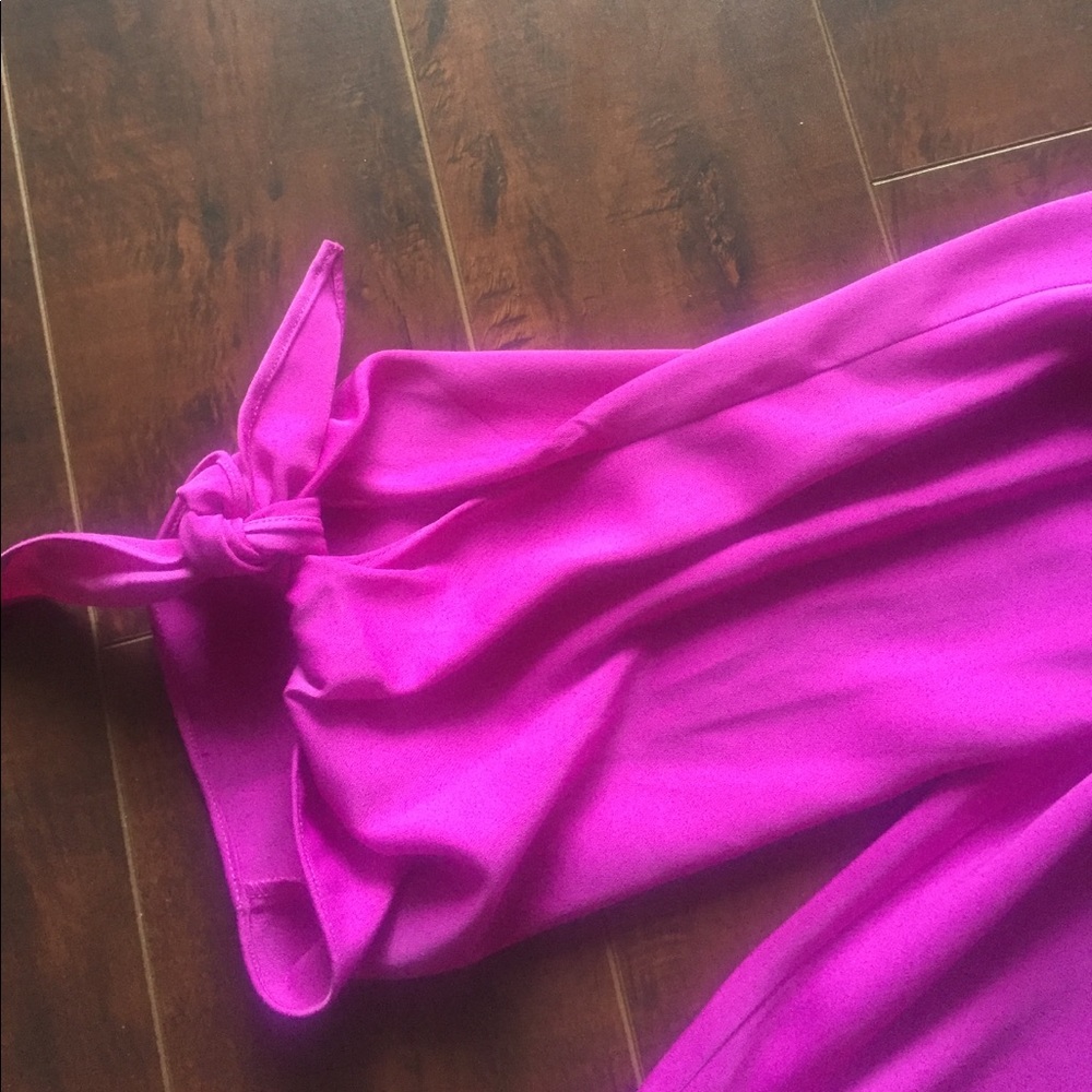 ❌SOLD❌Design Lab off the shoulder top 🎉 - Picture 4 of 5