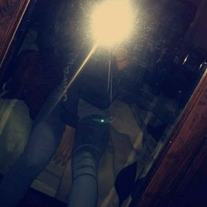 Meet your Posher, Macie