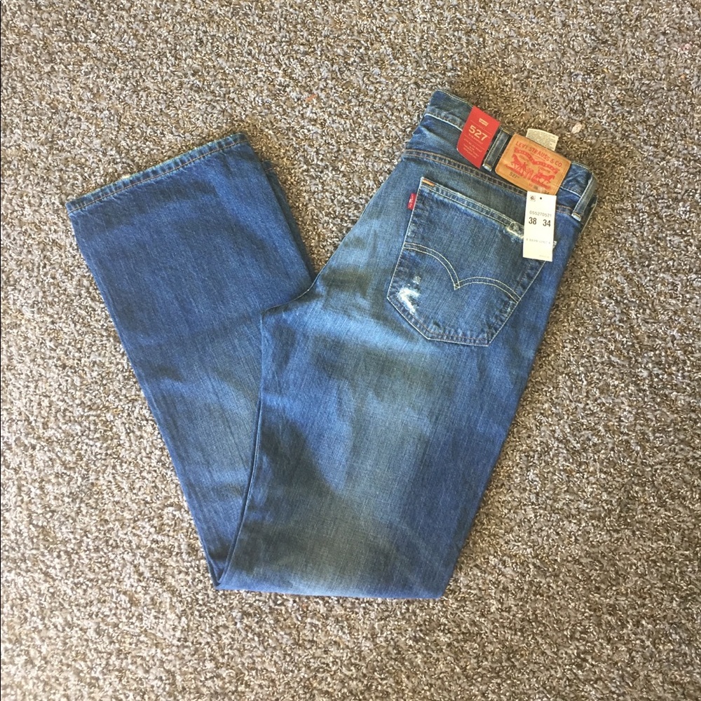 527 Levi’s jeans