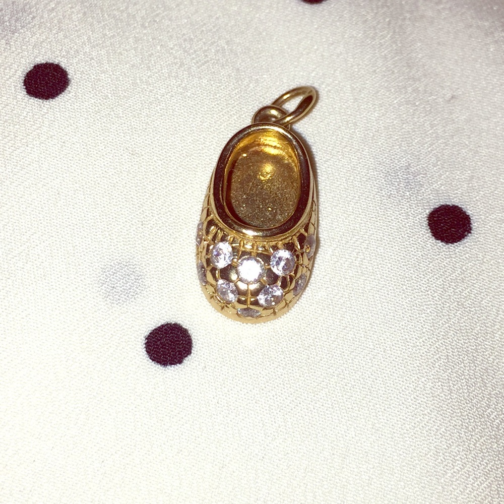 Stella & Dot charm baby shoe $7 new!