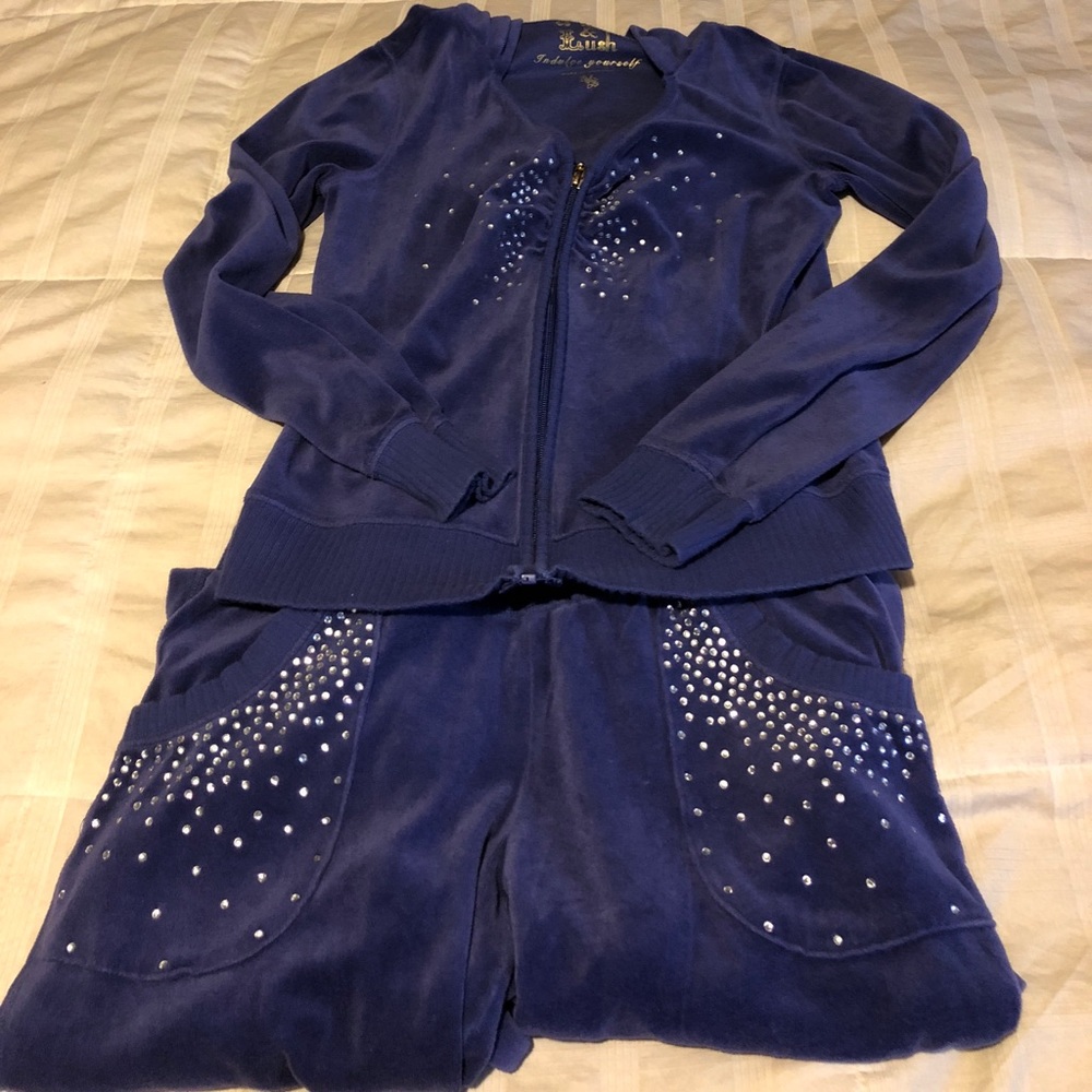 2 piece Victoria Secret Plush& Lush set