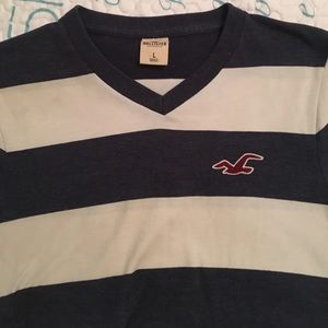 Hollister t shirt