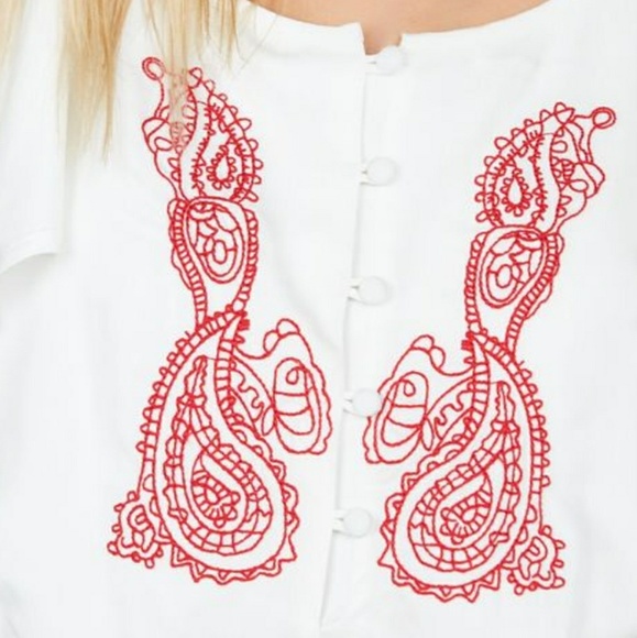 JustFab Embroidered Flutter Sleeve Dress - Picture 4 of 4