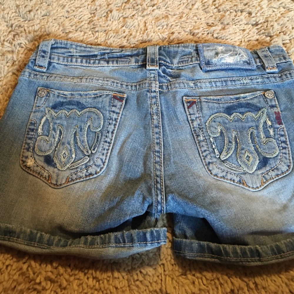 MEK denim shorts size 28