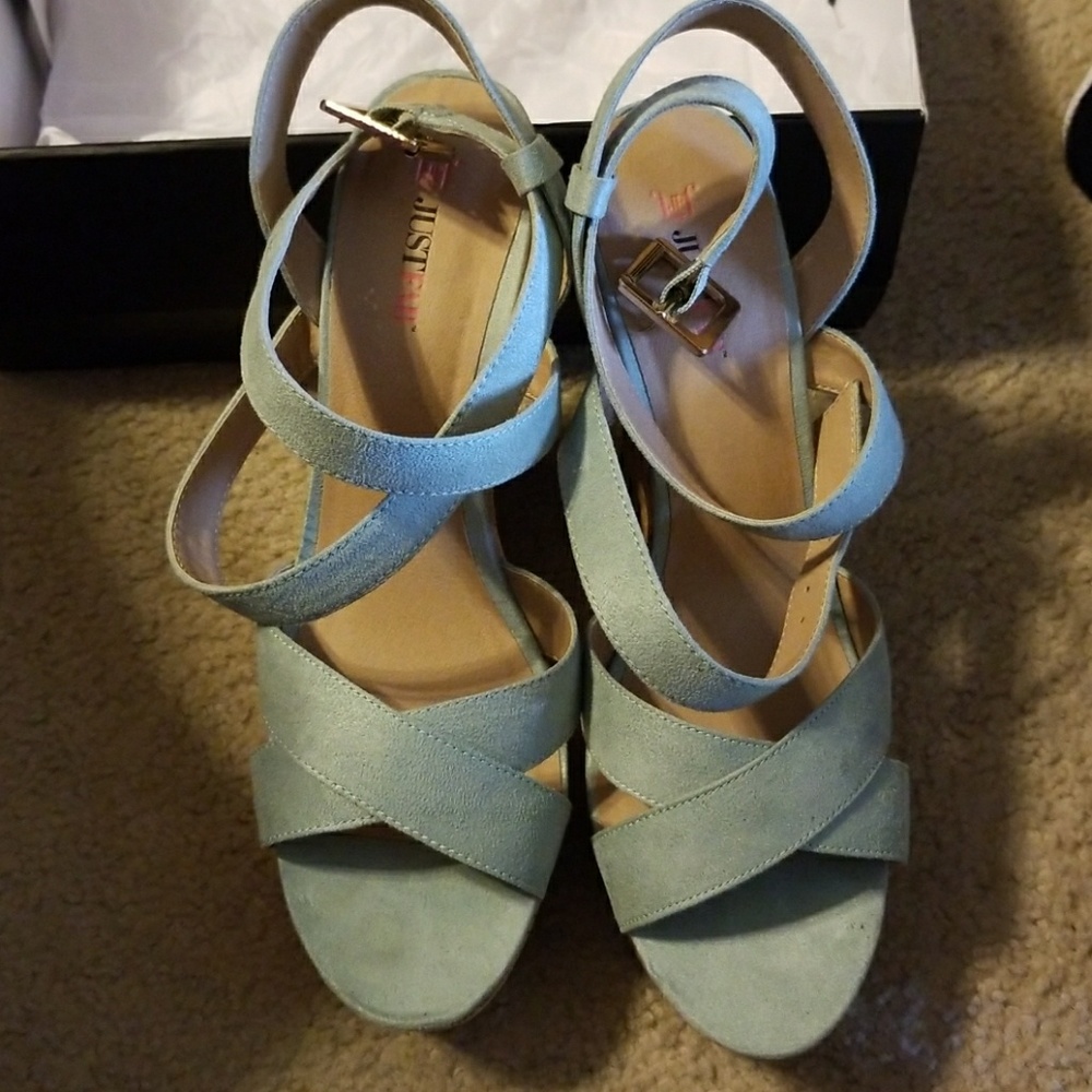 Wedges - Picture 2 of 2