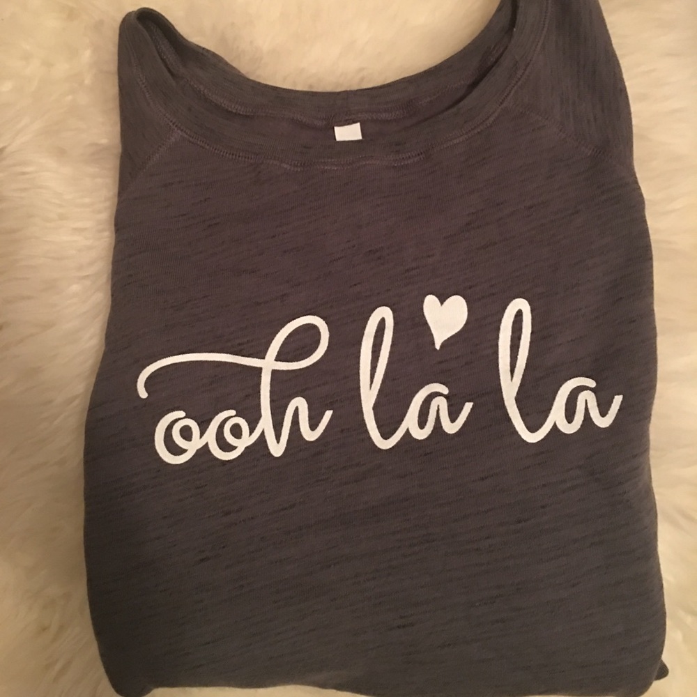 ✨Oh la la graphic sweater Reserved - Picture 2 of 4