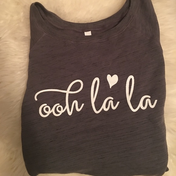 ✨Oh la la graphic sweater Reserved - Picture 2 of 4