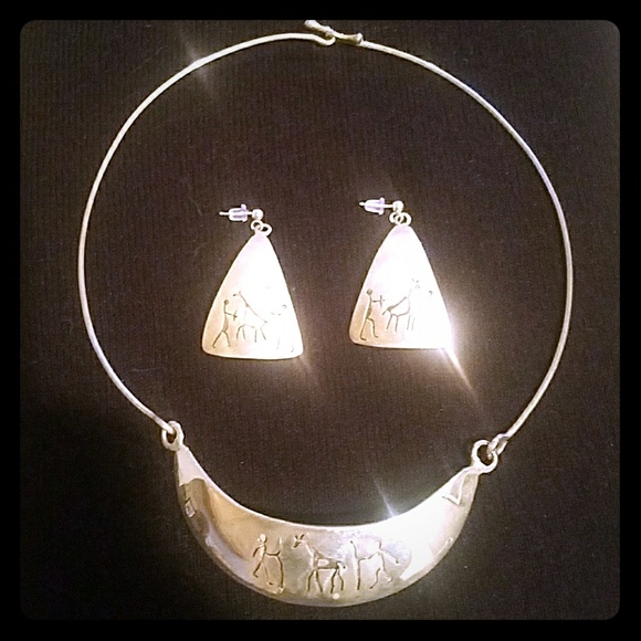 Stainless Steel Choker & Earrings w/Petroglyph - Picture 1 of 6