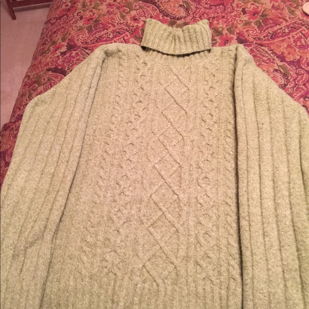 Eddie Bauer Sweater