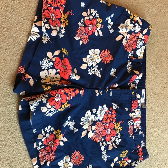 Floral print shorts - Picture 1 of 1