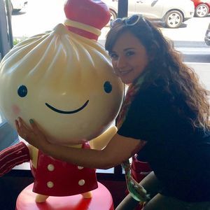 Meet your Posher, Adriana