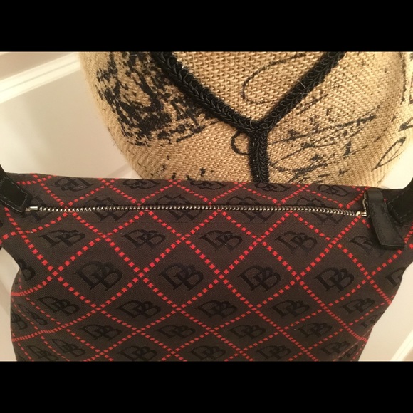 Dooney & Bourke Mini Sac Shoulder Bag - NWT - Picture 3 of 8