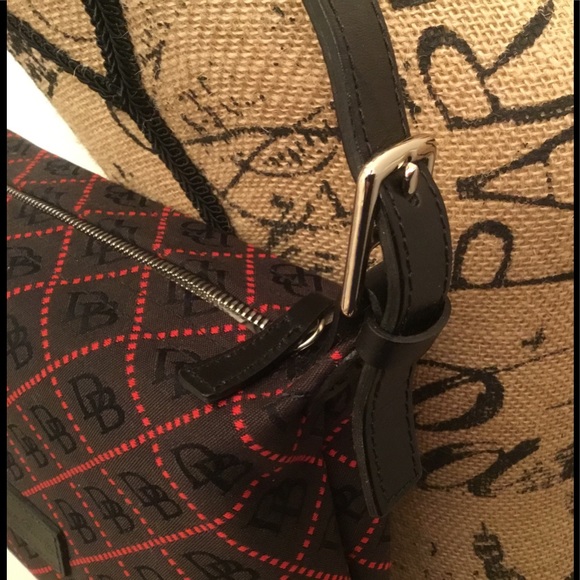 Dooney & Bourke Mini Sac Shoulder Bag - NWT - Picture 4 of 8