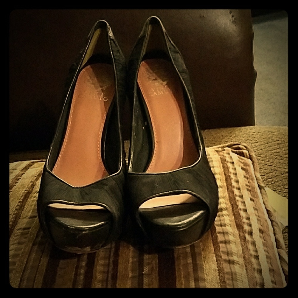 Black heels