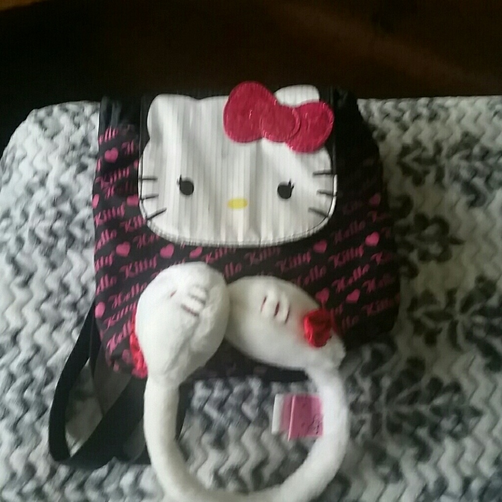 Hello Kitty ear muffs and backpack
