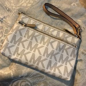 MK wristlet