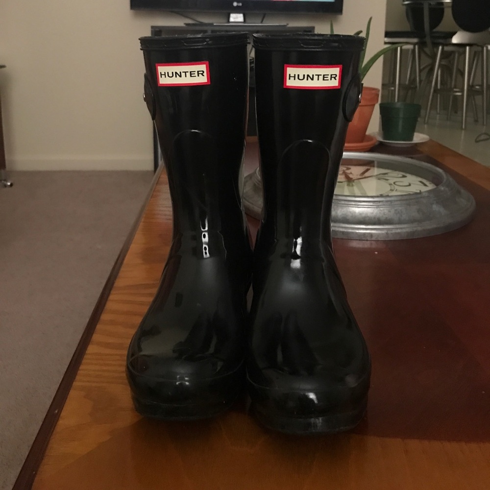 Hold for Valerie E Hunter boots DONT BUY