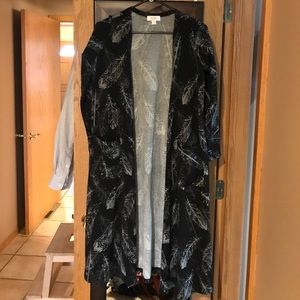 LulaRoe Sarah Sweater