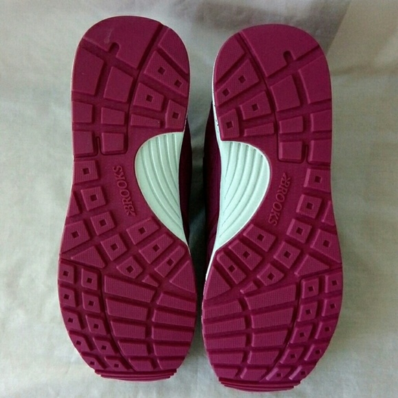 Brooks Fusion Running Shoes Sale ๐๐๐๐ - Picture 6 of 7