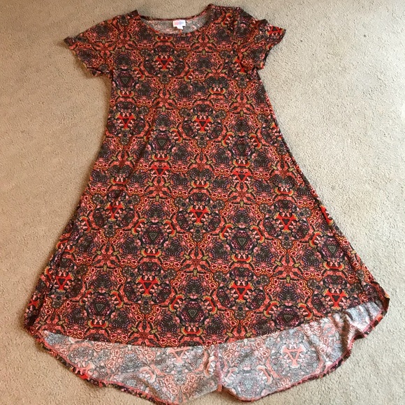 Lularoe Carly - Picture 1 of 2